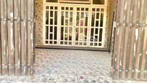 bán nhà ngay mặt tiền cạnh vinhomes long thạnh mỹ, 59m2, sổ hồng hoàn công, giá 3.99 tỷ