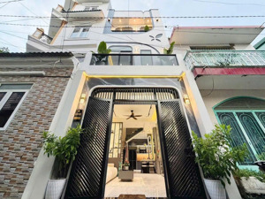 nhà chính chủ bán gấp, vĩnh khánh, p5, q4, dt 73m2, giá 4 tỷ 590tr, sổ hồng riêng chính chủ