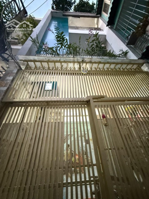 bán nhà 3 tầng btct, dt56m2, nở hậu, lạc long quân, quận tân bình, chỉ 6.8 tỷ