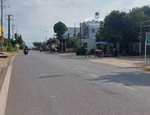 lô đất view đẹp, thích hợp đầu tư nghỉ dưỡng