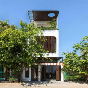 bán nhà 3 tầng đường ngô thế vinh, hải châu. dt 100m2 giá 10.8 tỷ tl.