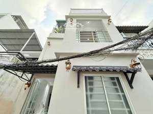 thanh lý cuối năm nhà đường nơ trang long, p12, bình thạnh. gần bv gia định. dt 55m2