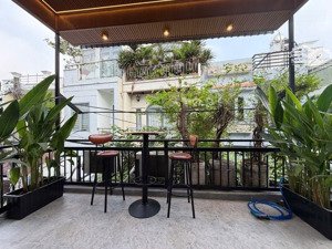 nhà gò vấp 2 tầng xe hơi vào tận nhà giá giảm sâu