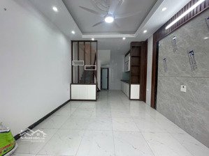 bán nhà 5 tầng 3 ngủ oto gửi cách 15m ngay chợ yên nghĩa gần kđt đô nghĩa-yên nghĩa 4,15 tỷ