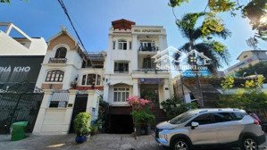 hiếm! mt thương hiệu: 7m x 15m - ngay phố ẩm thực phan xích long sẵn 5 tầng, hdt 70 triệu giá 28 tỷ