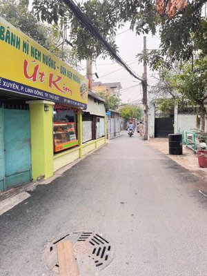 180m2 ngang 7m thích hợp xây chdv, hẻm thông xe tải, sát lý tế xuyên