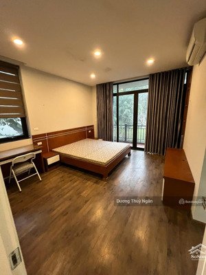chuyển nhượng | biệt thự song lập marina| ecopark 189 m² | xây 3 tầng- giá 4x tỷ