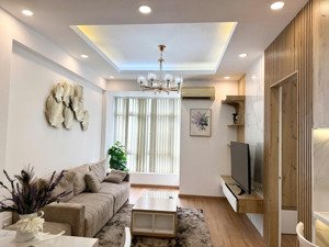 bán gấp căn hộ sky 2, căn 2pn, dt 81m2, đang cho thuê 19tr/th, giá 5,75 tỷ