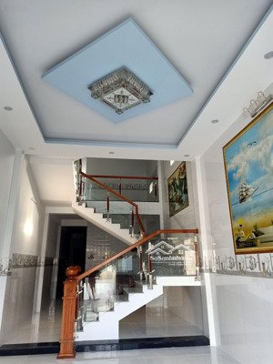 cho thuê nhà nguyên căn k64 trần đình tri, hoà minh, đà nẵng. vị trí đẹp gần biển giá tốt