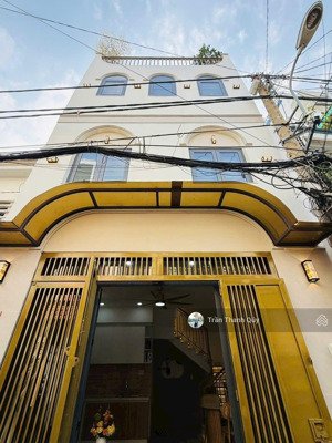 siêu phẩm kế emart phan huy ích, nhà mới 3 tầng full nt, hẽm thông tải, chỉ nhỉnh 5 tỷ