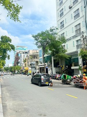 siêu vị trí! 2 mặt tiền nguyễn văn nguyễn (4,2mx21m) 5 tầng, 11pn, thang máy, hdt 50tr/th, 29 tỷ tl