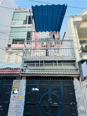 nhà chính chủ hẻm thông kinh doanh mua bán đường phan huy ích diện tích 61/4 trệt 3 lầu 7 pn 7 wc