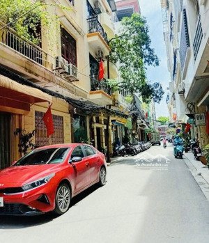 bán biệt thự 2 lầu đẹp chính chủ trên đường bạch đằng, p24, bình thạnh. giá 3tỷ450 cho thuê 20tr/th