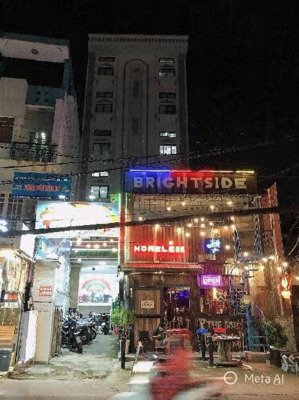 vị trí vàng - trung tâm quận 7 - ngang 9m - dòng tiền 270 triệu/1 tháng