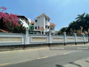 hạ 10 tỷ bán gấp!! bán tài sản góc 2 mặt tiền trần não, quận 2 ( dt 15x16m ), 2 tầng, giá bán 58 tỷ