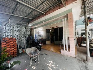 bán gấp nhà chính chủ ngay phạm văn đồng 14,30 x 16, hiệp bình chánh, thủ đức, 12,8tỷ (còn tl mạnh)