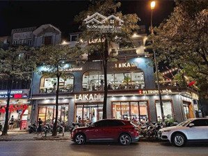 cho thuê nhà mặt phố hàng bún, dt 154m2x4 tầng, mt 8m, giá 150tr, 