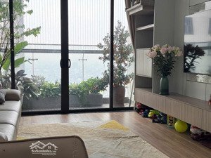 cần bán trước tết căn hộ 104m2 3pn 2wc dự án brg 25 lê văn lương.