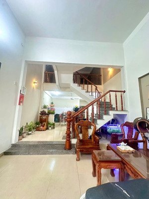 1 tỷ 990 - cần thanh lý trước tết căn nhà nguyễn suý - tân phú - gần chợ tân hương