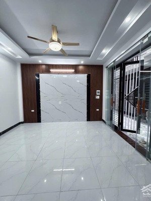 siêu hiếm khu vực thanh am-nhà mới tinh 3 thoáng -thiết kế 5 tầng 30m2 -hỗ trợ khoản vay nhà đất