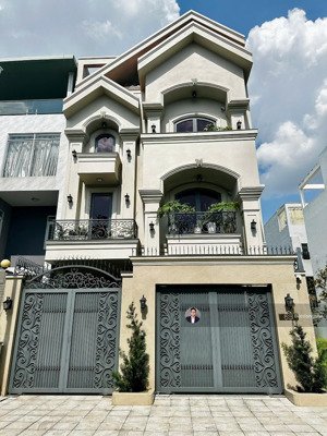 chỉ 30 tỷ có ngay biệt thự khu compound đường trần não - an khánh - quận 2. 7x20m cn: 140m2