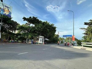 giá rẻ 11.9 tỷ - mt nguyễn văn lượng,khu ăn uống sầm uất, gần công viên gò vấp và dương quãng hàm.