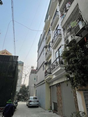 bán đất la tinh đường rộng ô tô tránh nhau. lh 