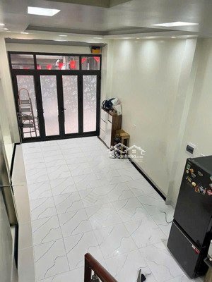 sốc! nhà đẹp tây hồ lạc long quân | 6 tầng ngõ 4m giá chỉ 9,8tỷ khu vực hiếm nhà bán