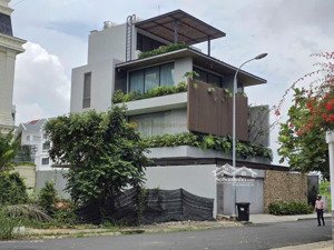 hậu chia tay, cặp đôi showbiz nhanh tay ra đi căn biệt thự quận 2 15x18 - 1 hầm 4 tầng 69 tỷ (tl)