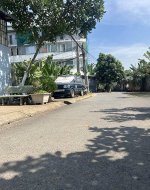 đường oto thông_ 86 m2 nhà 3 lầu hoàn công đủ_ ngay chợ tăng nhơn phú b.