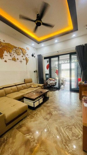 bán nhà đường nguyễn duy trinh, phường long trường , quận 9. 4 tầng , đường xe hơi tránh.