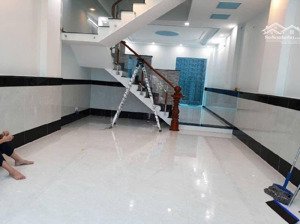 nhà 4 tầng mặt tiền đường hoa mai (khu dc hiệp thành city), phường ht q12, dt 90m2 (5x18) đường 10m