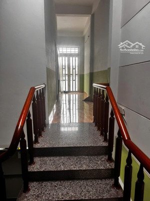 nhà 2 tầng đường 33m bắc sơn giá chỉ ngang giá đất