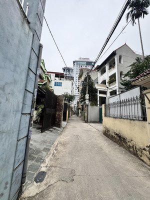 bán đất phú xá-tây hồ-135m2-mặt tiền 6m - ngõ thông-ô tô vào đất-xây toà, ccmn - giá nhỉnh 33 tỷ