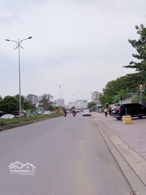 bán nhà quận 7 - sát khu him lam - nhà mới đón tết- giá chỉ 4.95 tỷ