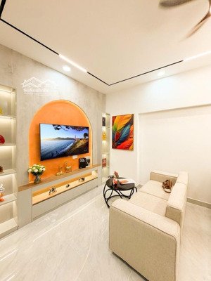 siêu phẩm hẻm xe tải cách 2 căn nhà mới full nội thất 3 tầng p. bình thạnh 4.8m x 6m 3pn chỉ 5,x tỷ