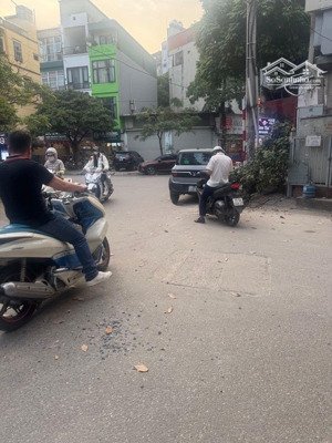 bán nhà riêng tại duy tân, dịch vọng hậu, cầu giấy, hà nội, 8,5 tỷ, 29 m2 giá ưu đãi