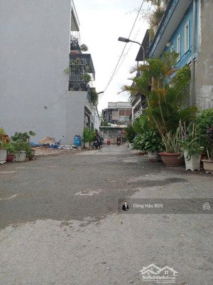 lô đất đường ô tô hẻm nguyễn thái học, gần chợ dĩ an. dt: 78.5m2. odt: 60m2. giá chỉ: 2.75 tỷ tl