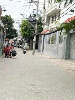 bán nhà mặt tiền hẻm xe hơi thông -kinh doanh sầm uất -chỉ 8,9 tỷ