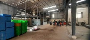cho thuê kho xưởng mặt tiền đường a8 bà điểm hóc môn diện tích: 450m2 giá 43tr dg xe công 40f