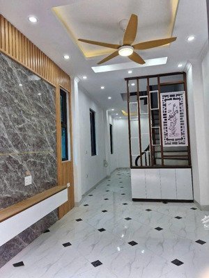 bán gấp nhà đẹp dương nội - 40m2, 5 tầng - giá 8.96 tỷ