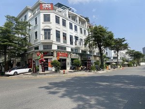 bán nhà góc 2 mt trục chính đường r lakeview q2. diện tích: 10 x 20m