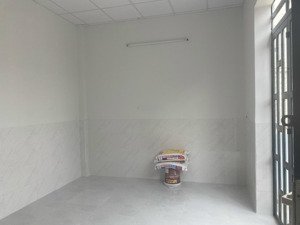 cho thuê nhà 100m2 2pn gò cát, p phú hữu q9 6,5tr/th, 