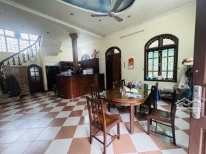 siêu víp hiếm lô góc 3 mặt thoáng ô tô tránh - tam trinh 80 m , mt 7 m , giá 22 tỷ