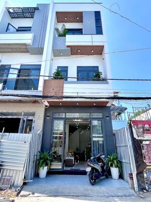 Bán Nhà 1 Trệt 2 Lầu Mặt tiền đường Trần Văn Ơn - Thông Nguyễn Văn Cừ & Nguyễn Đệ