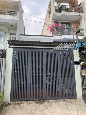 đón sóng vành đai 2! nhà 93m2 - hẻm xe hơi đậu cửa - sát metro park - giá tốt