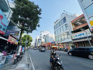 giá tốt! mtkd tân quý ngay ngã tư cách aeon 100m - dt: 8x22m ( cấp 4 ) - giá 29. tỷ thương lượng