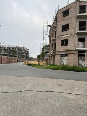 sốc đất thành phố từ sơn, gần 3 khu công nghiệp kinh doanh dòng tiền được luôn giá rẻ chỉ 39tr/m2