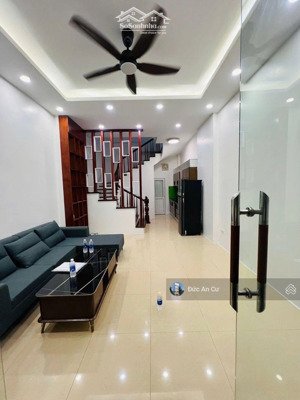 bán nhà thịnh hào 2, ngõ thông, 7 tầng, 47m, mt 4.3m, full nội thất, 11.7 tỷ