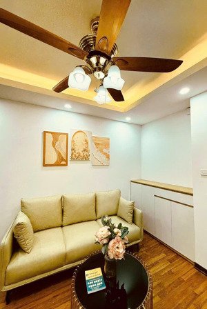 chính chủ bán căn hộ 59m2, 2n 1vs, kđt đặng xá, view bể bơi. giá 3,29 tỷ